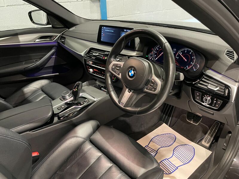 BMW 5 SERIES