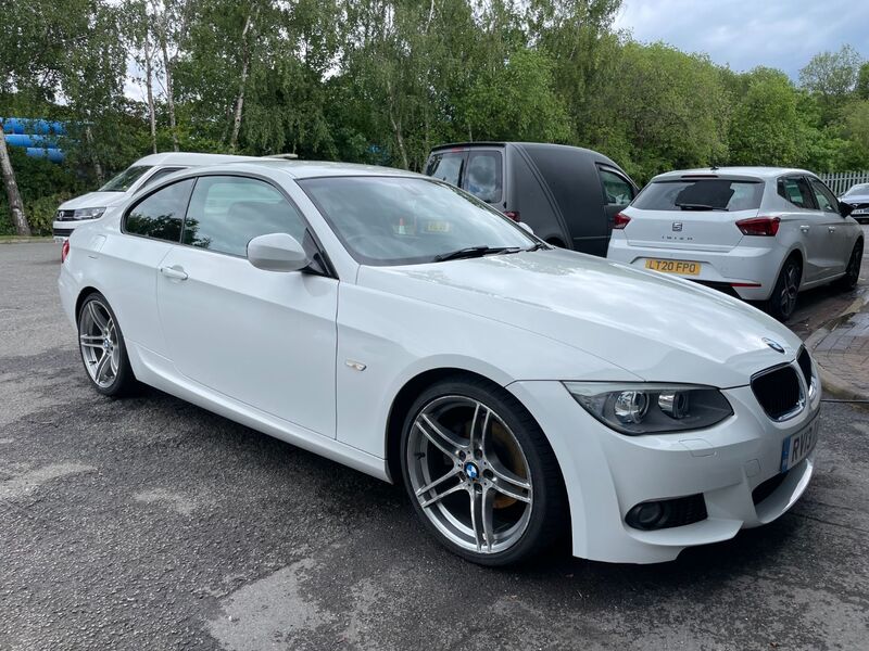 BMW 3 SERIES