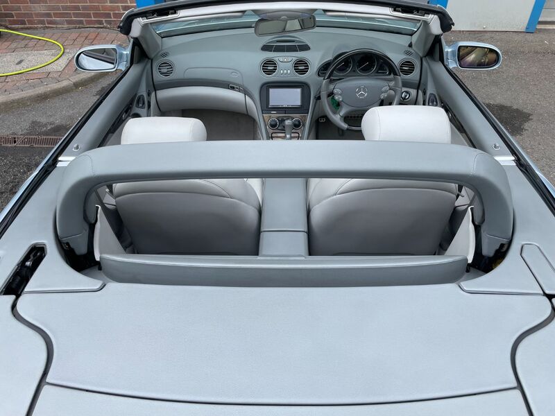 MERCEDES-BENZ SL