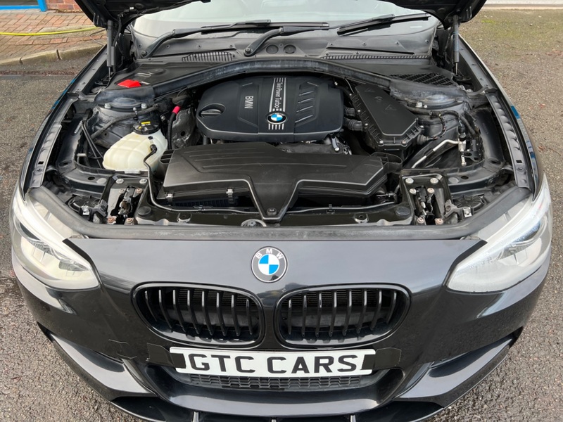 BMW 1 SERIES