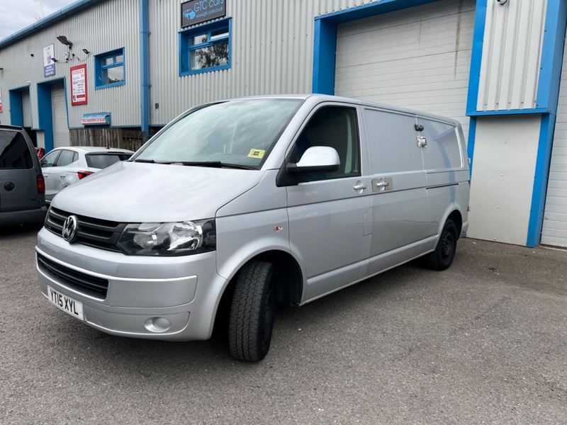 VOLKSWAGEN TRANSPORTER